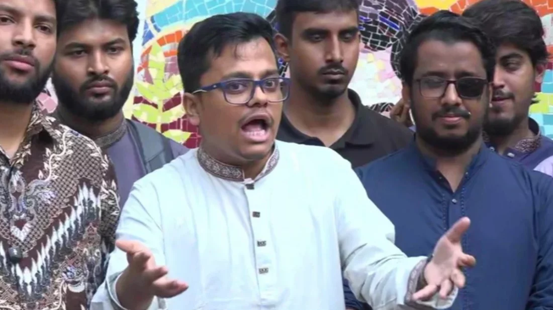 সংগ্রহশালায় জিন্নাহর ছবি টাঙানোর ব্যাখ্যা দিলেন ডাকসু জিএস